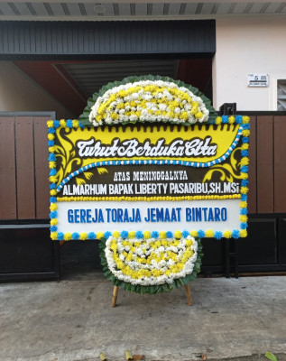 Papan Bunga Duka di Kebun Tebeng