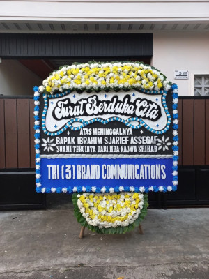 Papan Bunga Duka di Kebun Tebeng